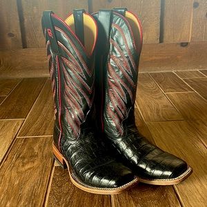 Anderson Bean cowboy boots. Black with red piping and stitching. Size 5 youth.